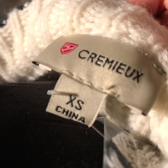 NWT Cremieux Cream Sweater with Black Velvet Bows - Picture 3 of 4